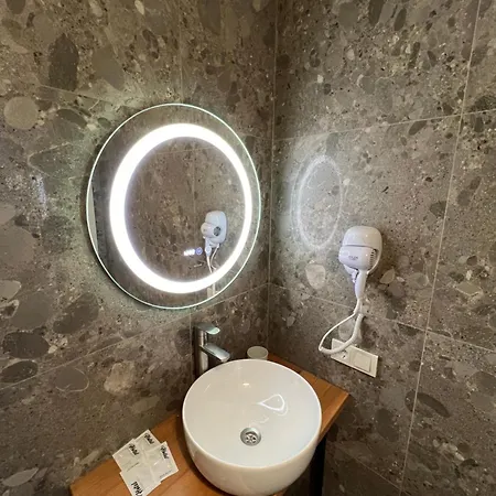 Hotel Imperial *