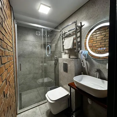 Imperial Hotel Boekovel